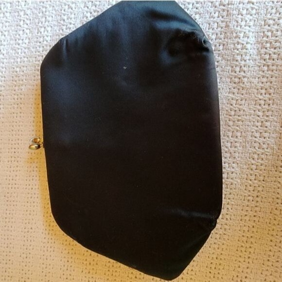 Vintage 1950's Black Taffeta with Gold like Clasp Closure Elegant Bow Clutch Bag - Picture 2 of 6